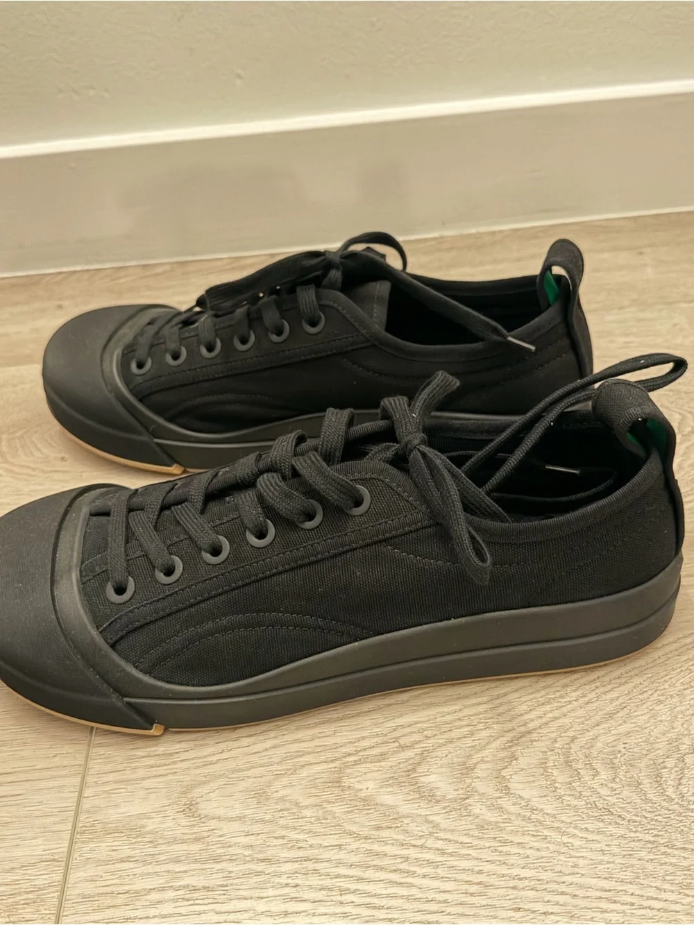 Bottega Veneta Vulcan Black Canvas and Rubber sneakers (42.5 IT, 9.5 US)